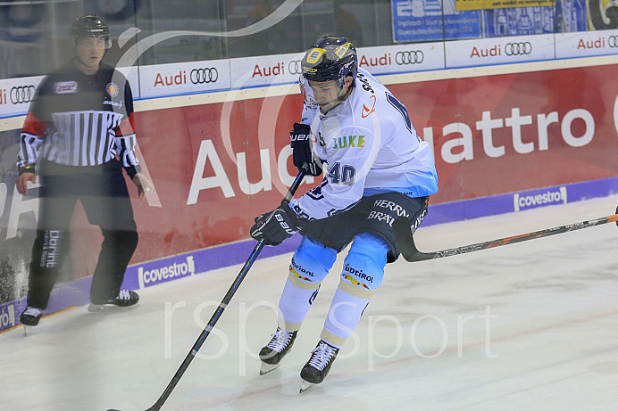 Eishockey, Herren, DEL, Saison 2018/2019, Spiel 7, 03.10.2018, ERC Ingolstadt vs. Grizzlys Wolfsburg, Foto: Ralf L