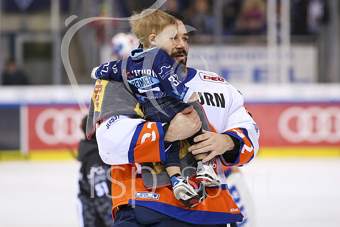 Eishockey - Herren - DEL - Saison 2019/2020 - ERC Ingolstadt - Schwenninger Wildwings - Foto: Ralf Lüger Eishockey - Herren - DEL - Saison 2019/2020 - ERC Ingolstadt - Schwenninger Wildwings - Foto: Ralf Lüger