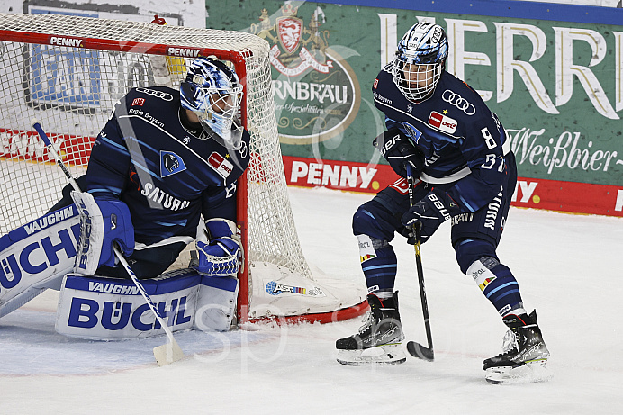Eishockey - Herren - DEL - Saison 2021/2022 -   ERC Ingolstadt - Bremerhaven - Foto: Ralf Lüger