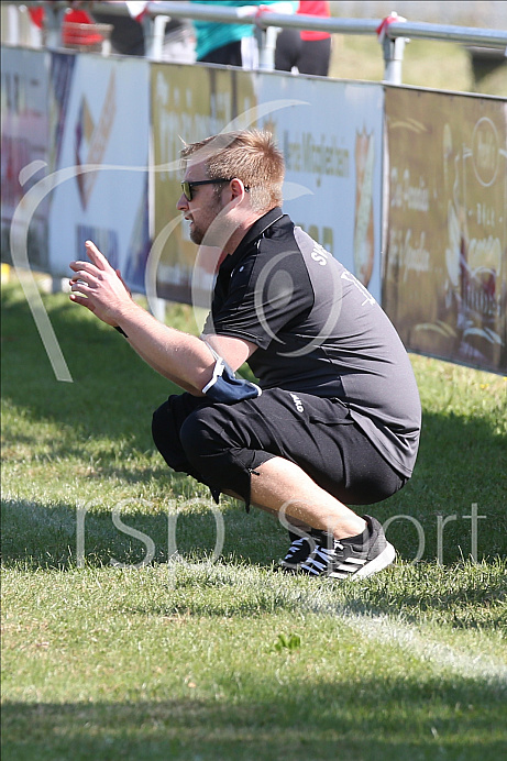 Fussball - Herren - Kreisklasse - Saison 2019/2021 - FC Rennertshofen - SV Steingriff - 20.09.2020 -  Foto: Ralf Lüger/rsp-sport.de