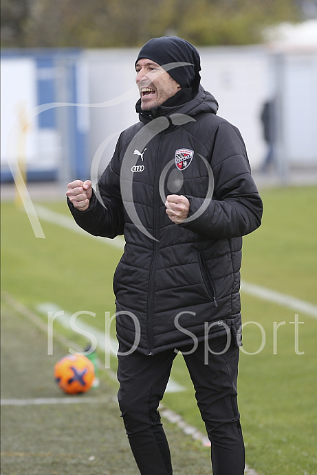 Fussball - A-Junioren Bundesliga - Ingolstadt - Saison 2019/2020 - FC Ingolstadt 04 - Greuther Fürth - 09.11.2019 -  Foto: Ralf Lüger