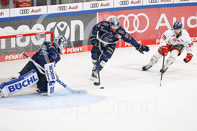 Eishockey - Herren - DEL - Saison 2021/2022 -   ERC Ingolstadt - Düsseldorfer EG - Foto: Ralf Lüger