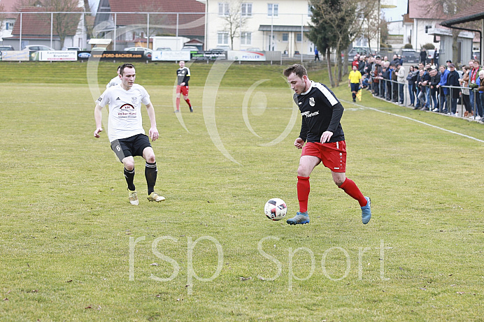 Fussball - Herren - Bezirksliaga / Bezirk Schwaben - Saison 2017/18 - FC Ehekirchen - TSV Offingen - Foto: Ralf Lüger