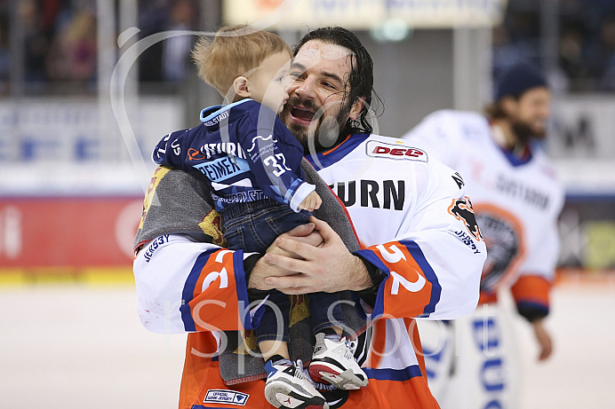 Eishockey - Herren - DEL - Saison 2019/2020 -  ERC Ingolstadt - Schwenninger Wildwings - Foto: Ralf Lüger