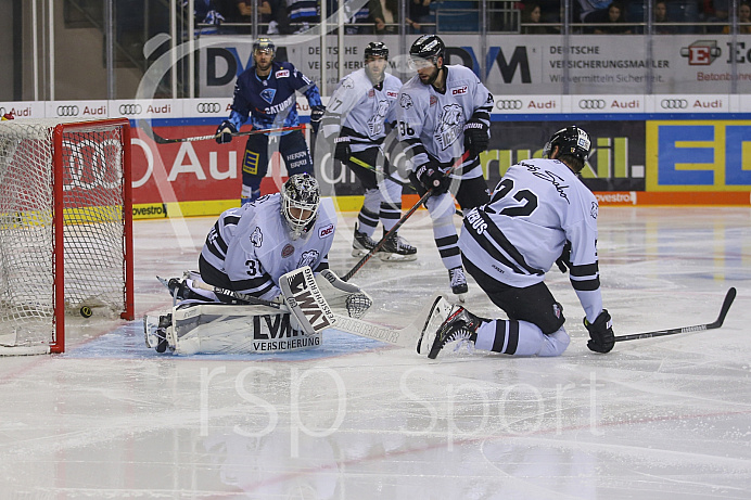Eishockey - Herren - DEL - Saison 2019/2020, Spiel 2 - 17.09.2019 -  ERC Ingolstadt - Nürnberg Ice Tigers - Foto: Ralf Lüger