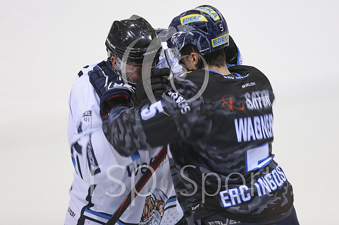 Eishockey - Herren - DEL - Saison 2019/2020 -  ERC Ingolstadt - Straubing Ice Tigers - Foto: Ralf Lüger