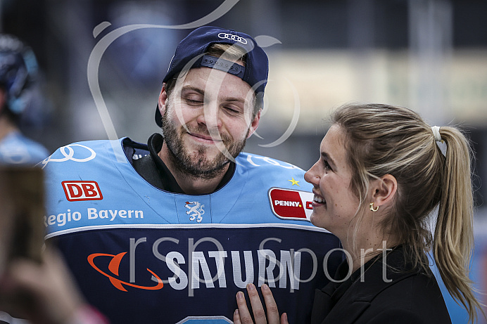 Eishockey - Herren - DEL - Playoffs - Spiel 5 - Saison 2022/2023 -   ERC Ingolstadt - DEG - Foto: Ralf Lüger