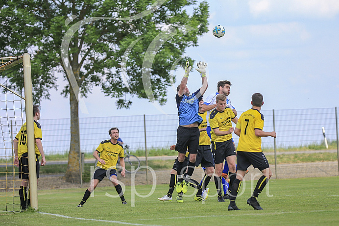 Fussball - Herren - Kreisliga  Augsburg - Saison 2017/18 - TSG Untermaxfeld - SC Griesbeckerzell - Foto: Ralf Lüger/rsp-sport.de