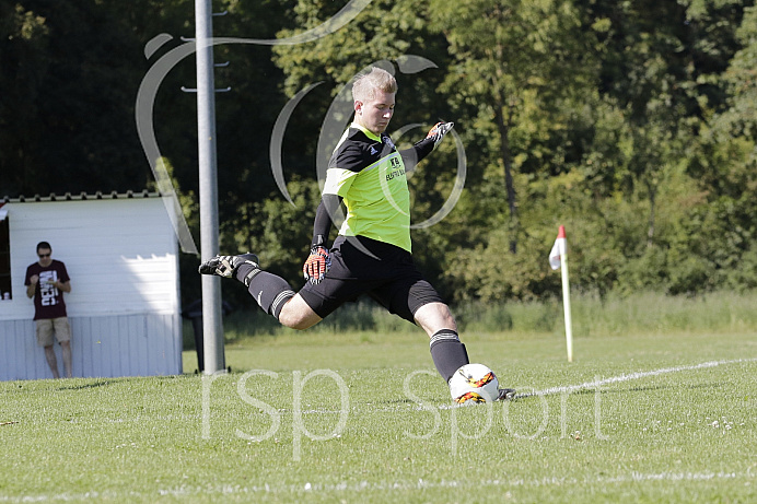 Fussball - Herren - A Klasse - Saison 2018/2019 - FC Zelt/Bruck - DJK Brunnen - 12.08.2018 -  Foto: Ralf L