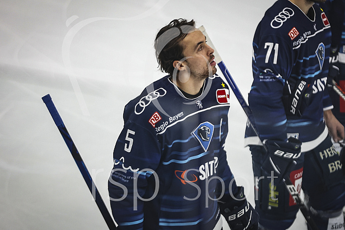 Eishockey - Herren - DEL - Saison 2021/2022 -   ERC Ingolstadt - Augsburger EV - Foto: Ralf Lüger