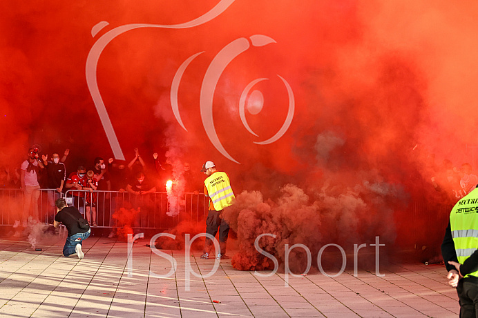 Fussball - Relegation - 3. Bundesliga - Saison 2020/2021 - Osnabrück - FC Ingolstadt 04  -  Foto: Ralf Lüger