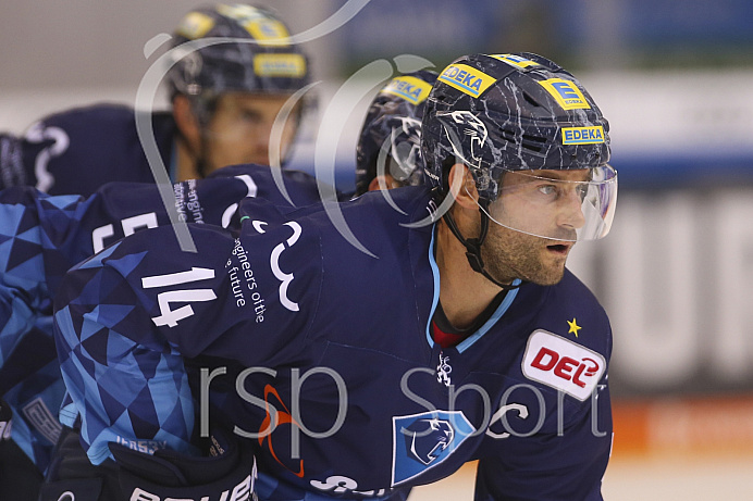 Eishockey - Herren - DEL - Saison 2019/2020, Spiel 2 - 17.09.2019 -  ERC Ingolstadt - Nürnberg Ice Tigers - Foto: Ralf Lüger