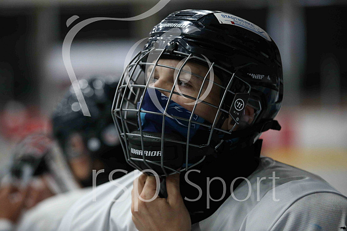 Eishockey - Nachwuchs U15 - Bayernliga - Testspiel - Saison 2020/2021 - Klostersee - ERC Ingolstadt - Foto: Ralf Lüger Eishockey - Nachwuchs U15 - Bayernliga - Testspiel - Saison 2020/2021 - Klostersee - ERC Ingolstadt - Foto: Ralf Lüger