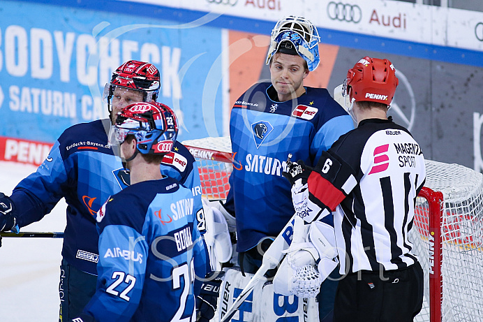 Eishockey - Herren - DEL - Saison 2020/2021 -   ERC Ingolstadt - Adler Mannheim - Foto: Ralf Lüger