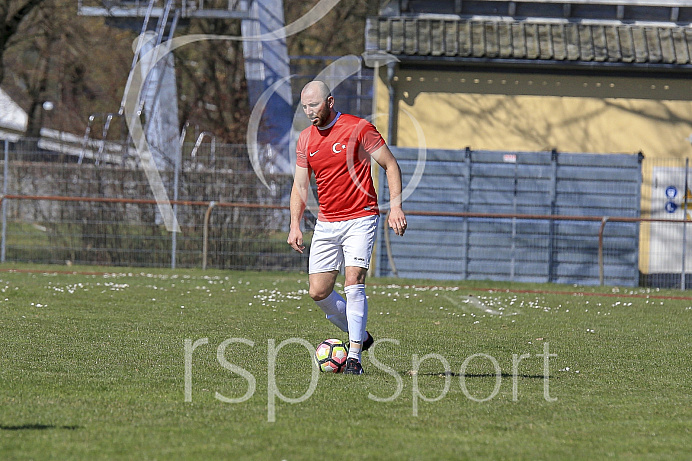 Herren - Fussball - A Klasse - Saison 2017/18 - FC Türkenelf Schrobenhausen - SV Weichering - Foto: Ralf Lüger/rsp-sport.de