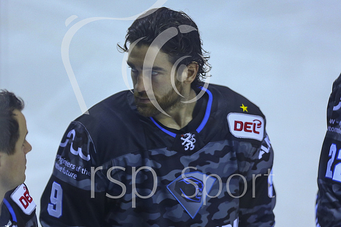 Eishockey - Herren - DEL - Saison 2019/2020 -  ERC Ingolstadt - Eisbären Berlin - Foto: Ralf Lüger