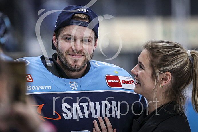 Eishockey - Herren - DEL - Playoffs - Spiel 5 - Saison 2022/2023 - ERC Ingolstadt - DEG - Foto: Ralf Lüger Eishockey - Herren - DEL - Playoffs - Spiel 5 - Saison 2022/2023 - ERC Ingolstadt - DEG - Foto: Ralf Lüger