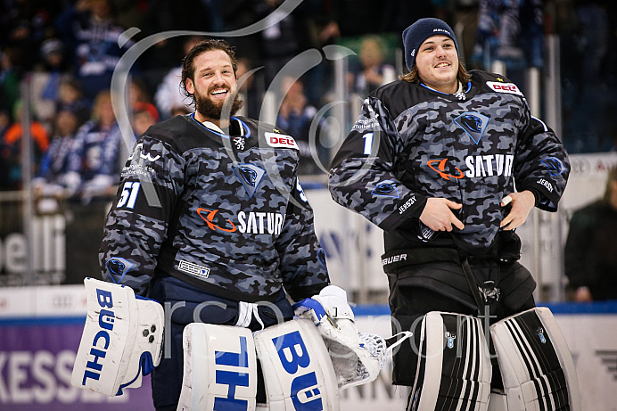Eishockey - Herren - DEL - Saison 2019/2020 -   ERC Ingolstadt - Wolfsburg  - Foto: Ralf Lüger