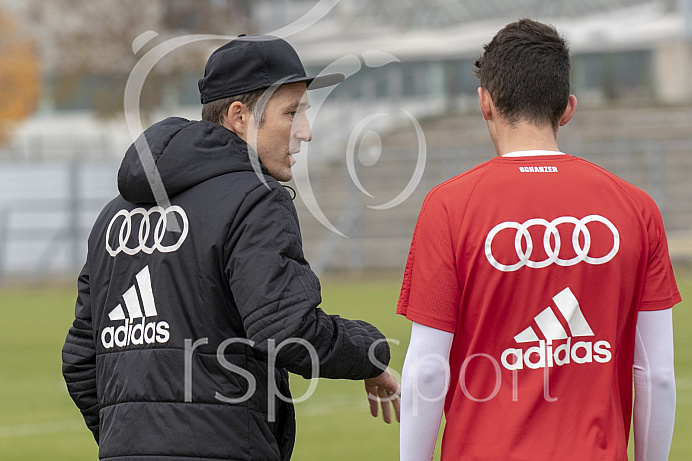 Fussball - A-Junioren Bundesliga - Ingolstadt - Saison 2018/2019 - FC Ingolstadt 04 - FC Augsburg - 10. Spieltag - 03.11.2018 - Foto: Ralf Lüger/rsp-sport.de Fussball - A-Junioren Bundesliga - Ingolstadt - Saison 2018/2019 - FC Ingolstadt 04 - FC Augsburg - 10. Spieltag - 03.11.2018 - Foto: Ralf Lüger/rsp-sport.de