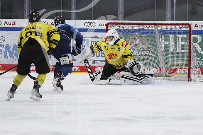 DNL - Eishockey - Saison 2022/2023  - ERC Ingolstadt - Krefeld - Foto: Ralf Lüger