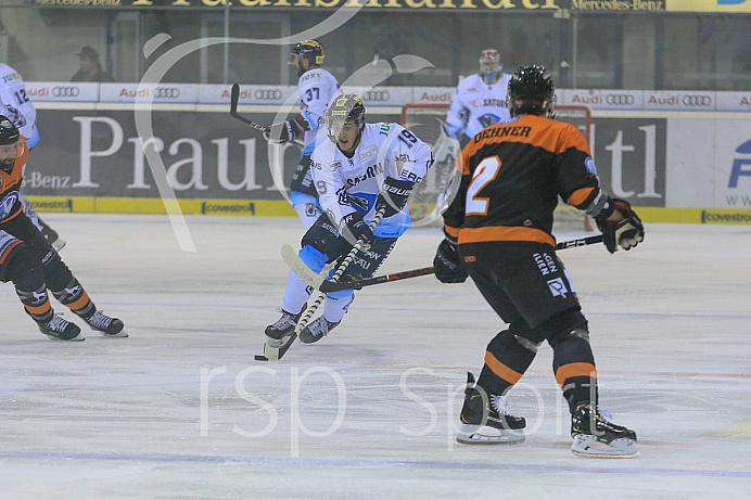 Eishockey, Herren, DEL, Saison 2018/2019, Spiel 7, 03.10.2018, ERC Ingolstadt vs. Grizzlys Wolfsburg, Foto: Ralf L