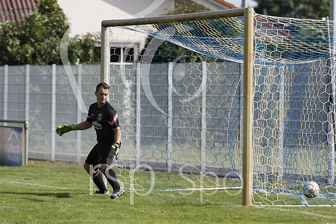 Herren - Kreisklasse 2 PAF - Saison 2017/18 - SV Karlskron - TSV Reichertshofen - Foto: Ralf Lüger Herren - Kreisklasse 2 PAF - Saison 2017/18 - SV Karlskron - TSV Reichertshofen - Foto: Ralf Lüger