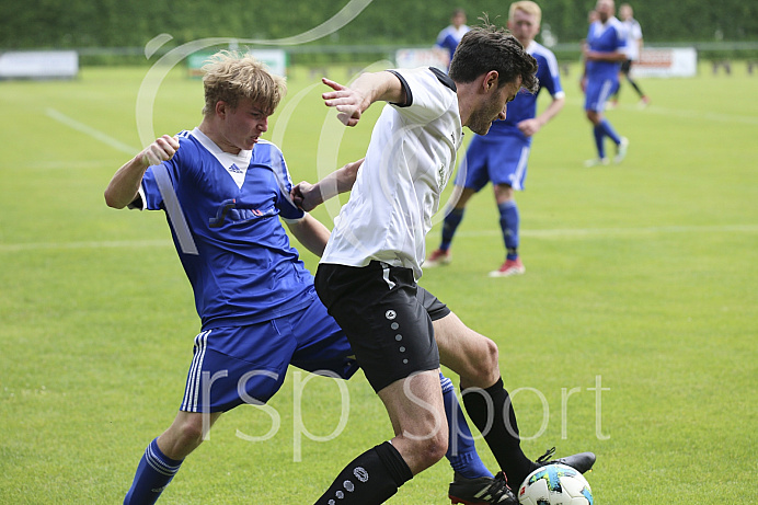 Fussball - Herren - A-Klasse ND - Saison 2017/18 - SV Waidhofen - FC Ehekirchen II - Foto: Ralf Lüger/rsp-sport.de