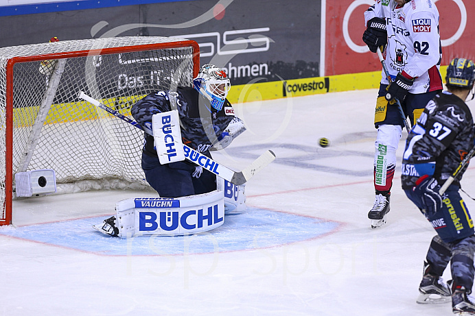 Eishockey - Herren - DEL - Saison 2019/2020 -  ERC Ingolstadt - Eisbären Berlin - Foto: Ralf Lüger