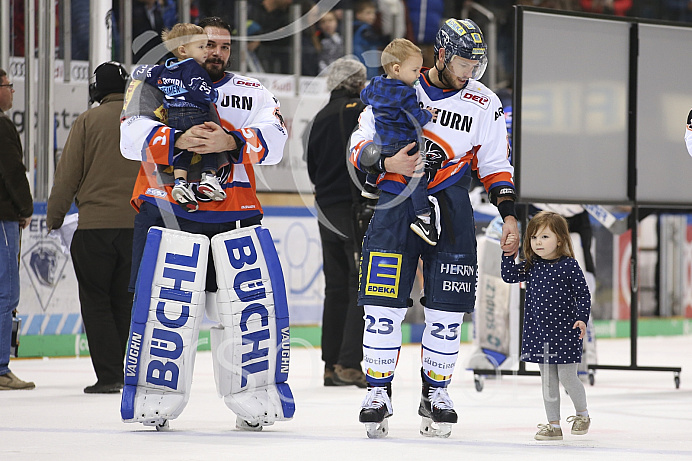 Eishockey - Herren - DEL - Saison 2019/2020 -  ERC Ingolstadt - Schwenninger Wildwings - Foto: Ralf Lüger