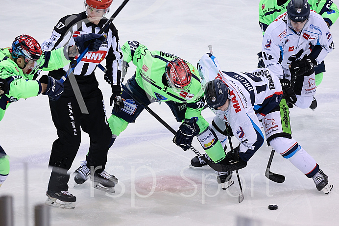 Eishockey - Herren - DEL - Saison 2020/2021 -   ERC Ingolstadt - Straubing Tigers - Foto: Ralf Lüger