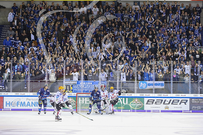 Eishockey - Herren - DEL - Saison 2019/2020, Spiel 8 - 4.10.2019 -  ERC Ingolstadt - Fischtowns Pinguins - Foto: Ralf Lüger