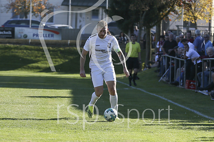 Fussball - Herren - Bezirksliga - Saison 2018/2019 - FC Ehekirchen - BC Adelzhausen - 13.10.2018 -  Foto: Ralf L