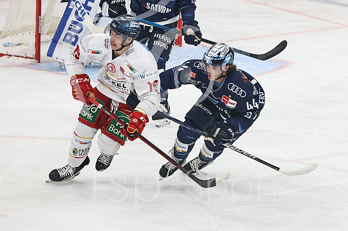 Eishockey - Herren - DEL - Saison 2021/2022 -   ERC Ingolstadt - Düsseldorfer EG - Foto: Ralf Lüger