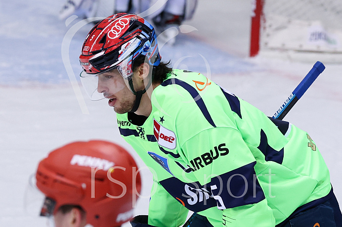 Eishockey - Herren - DEL - Saison 2020/2021 -   ERC Ingolstadt - Straubing Tigers - Foto: Ralf Lüger