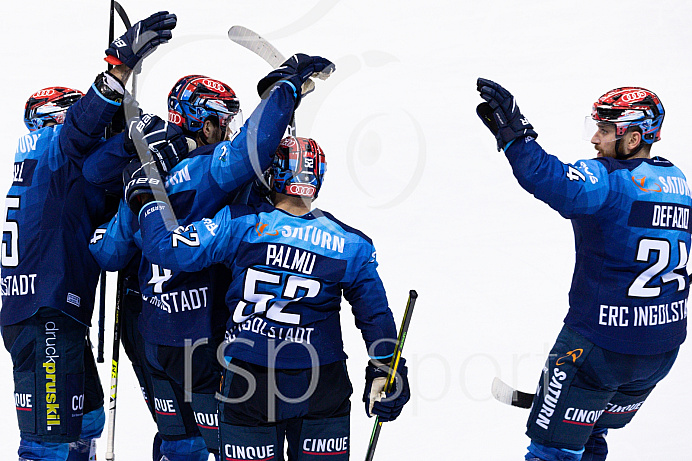 Eishockey - Herren - DEL - Saison 2020/2021 -   ERC Ingolstadt - Schwenningen  - Foto: Ralf Lüger