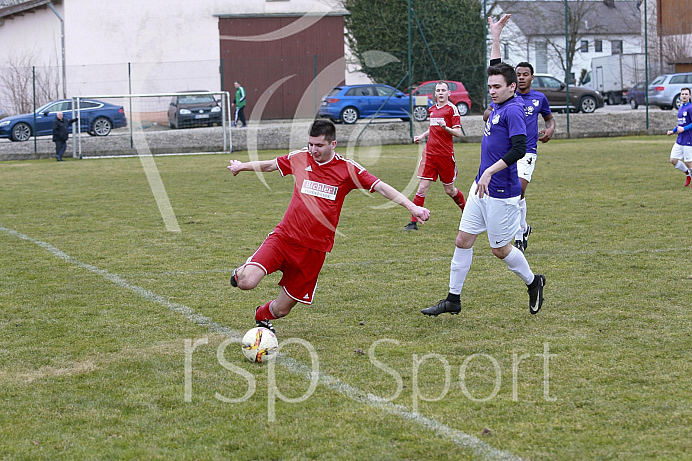 Herren - Freundschaftsspiel - Saison 2017/18 - SV Grasheim - BSV Berg im Gau - Foto: Ralf Lüger Herren - Freundschaftsspiel - Saison 2017/18 - SV Grasheim - BSV Berg im Gau - Foto: Ralf Lüger