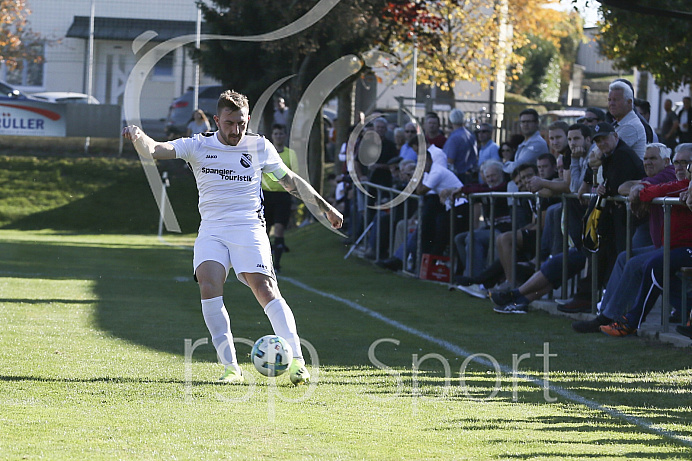 Fussball - Herren - Bezirksliga - Saison 2018/2019 - FC Ehekirchen - BC Adelzhausen - 13.10.2018 -  Foto: Ralf L