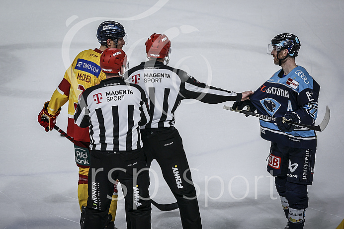 Eishockey - Herren - DEL - Playoffs - Spiel 5 - Saison 2022/2023 -   ERC Ingolstadt - DEG - Foto: Ralf Lüger