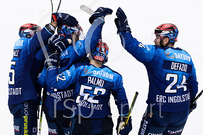 Eishockey - Herren - DEL - Saison 2020/2021 -   ERC Ingolstadt - Schwenningen  - Foto: Ralf Lüger