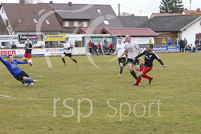 Fussball - Herren - Bezirksliaga / Bezirk Schwaben - Saison 2017/18 - FC Ehekirchen - TSV Offingen - Foto: Ralf Lüger
