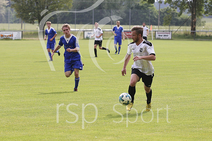 Fussball - Herren - A-Klasse ND - Saison 2017/18 - SV Waidhofen - FC Ehekirchen II - Foto: Ralf Lüger/rsp-sport.de