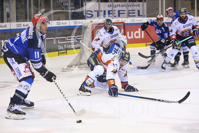 Eishockey - Herren - DEL - Saison 2019/2020 -  ERC Ingolstadt - Schwenninger Wildwings - Foto: Ralf Lüger