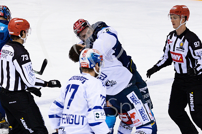 Eishockey - Herren - DEL - Saison 2020/2021 -   ERC Ingolstadt - Schwenningen  - Foto: Ralf Lüger
