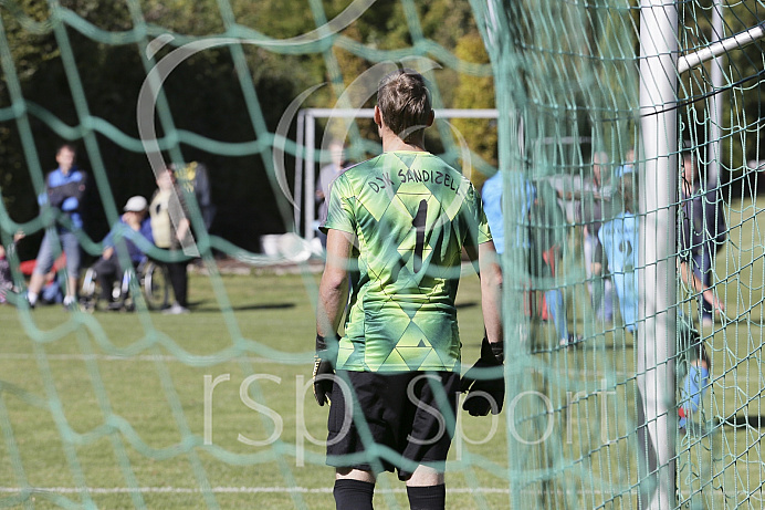 Fussball - Herren - B Klasse - Saison 2018/2019 - VFR Neuburg - DJK Sandizell/Grimolzhausen - 29.09.2018 -  Foto: Ralf L