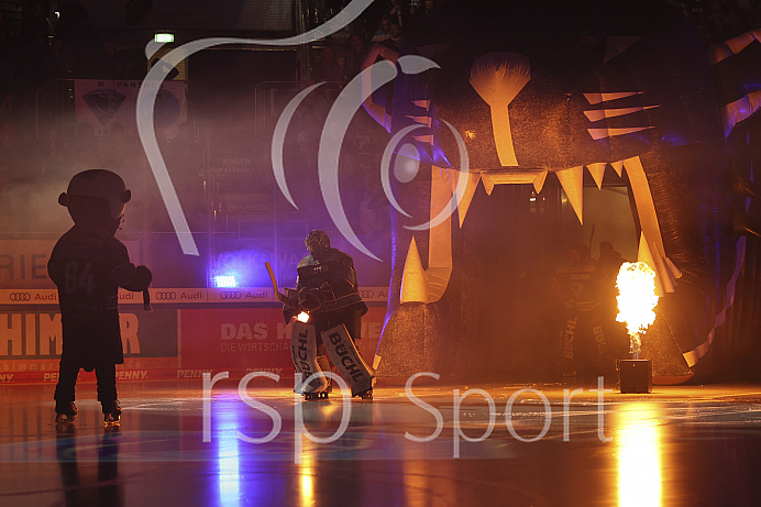 Eishockey - Herren - DEL - Playoffs - Spiel 5 - Saison 2022/2023 -   ERC Ingolstadt - DEG - Foto: Ralf Lüger