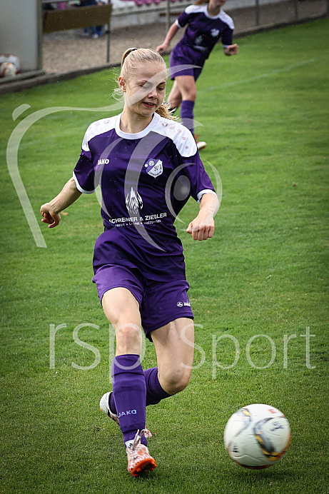 Fussball - Frauen - Bezirksoberliga - Saison 2021/2022 - SV Grasheim - FC Maihingen - Foto: Ralf Lüger/rsp-sport.de Fussball - Frauen - Bezirksoberliga - Saison 2021/2022 - SV Grasheim - FC Maihingen - Foto: Ralf Lüger/rsp-sport.de