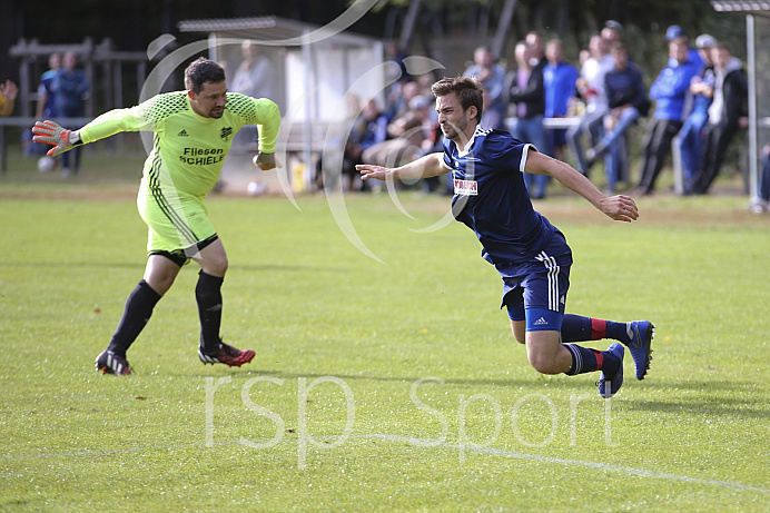 Fussball - Herren - A Klasse - Saison 2019/2020 - SV Waidhofen - FC Illdorf - 28.09.2019 -  Foto: Ralf Lüger/rsp-sport.de