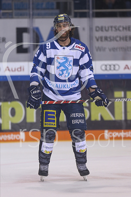 Eishockey - Herren - DEL - Saison 2019/2020 -  ERC Ingolstadt - Straubing Ice Tigers - Foto: Ralf Lüger