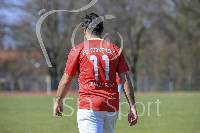 Herren - Fussball - A Klasse - Saison 2017/18 - FC Türkenelf Schrobenhausen - SV Weichering - Foto: Ralf Lüger/rsp-sport.de