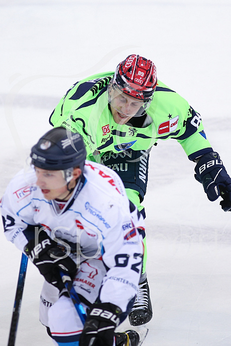 Eishockey - Herren - DEL - Saison 2020/2021 -   ERC Ingolstadt - Straubing Tigers - Foto: Ralf Lüger